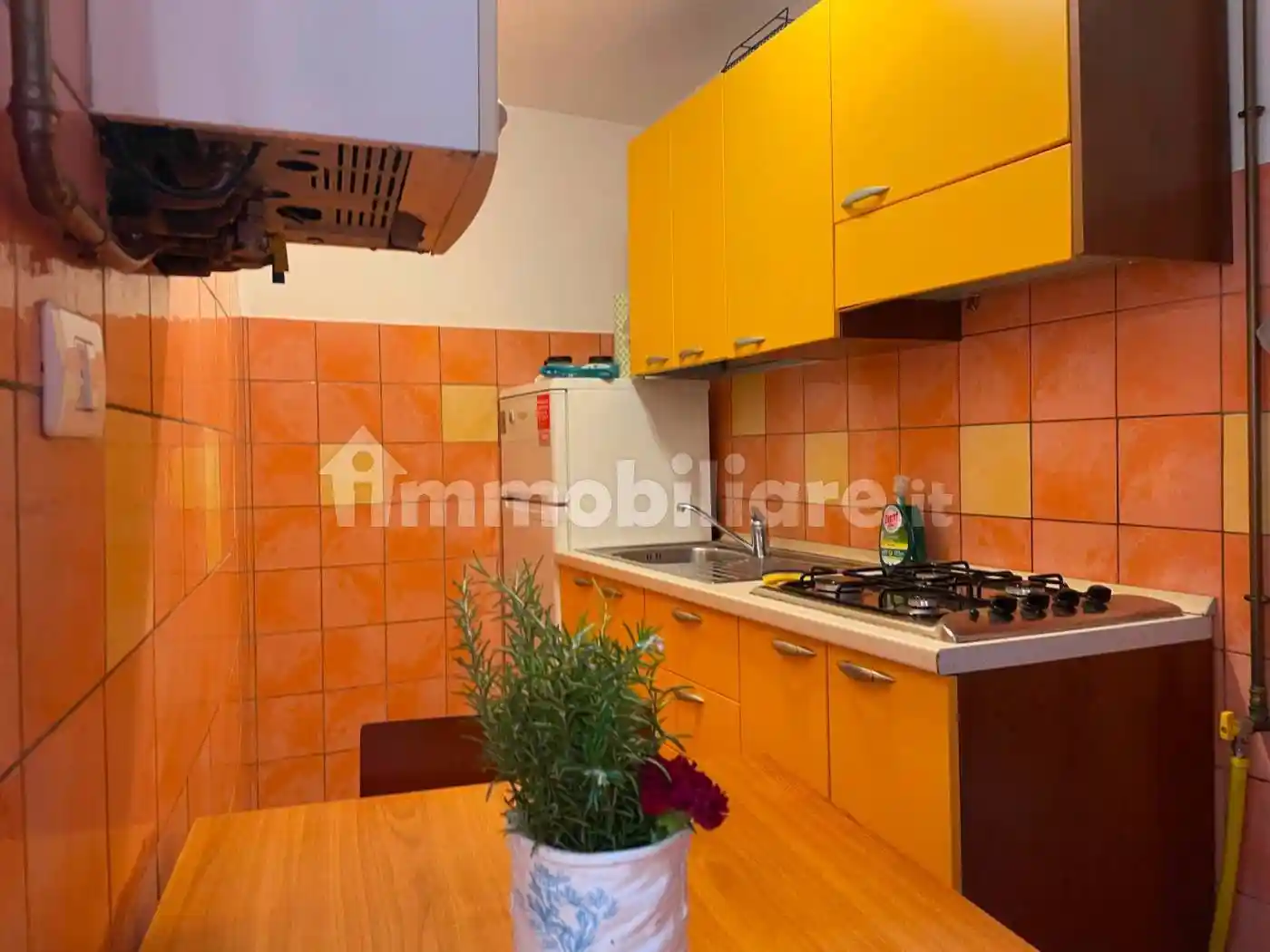 Trilocale buono stato, terzo piano, Centro, Camerino - foto 3