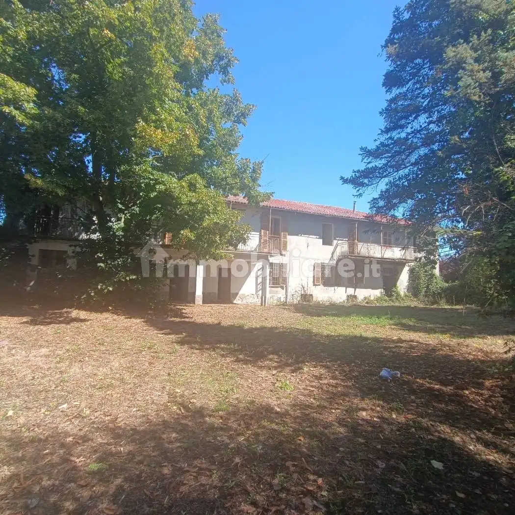 Rustico - Casale in vendita a Camagna Monferrato