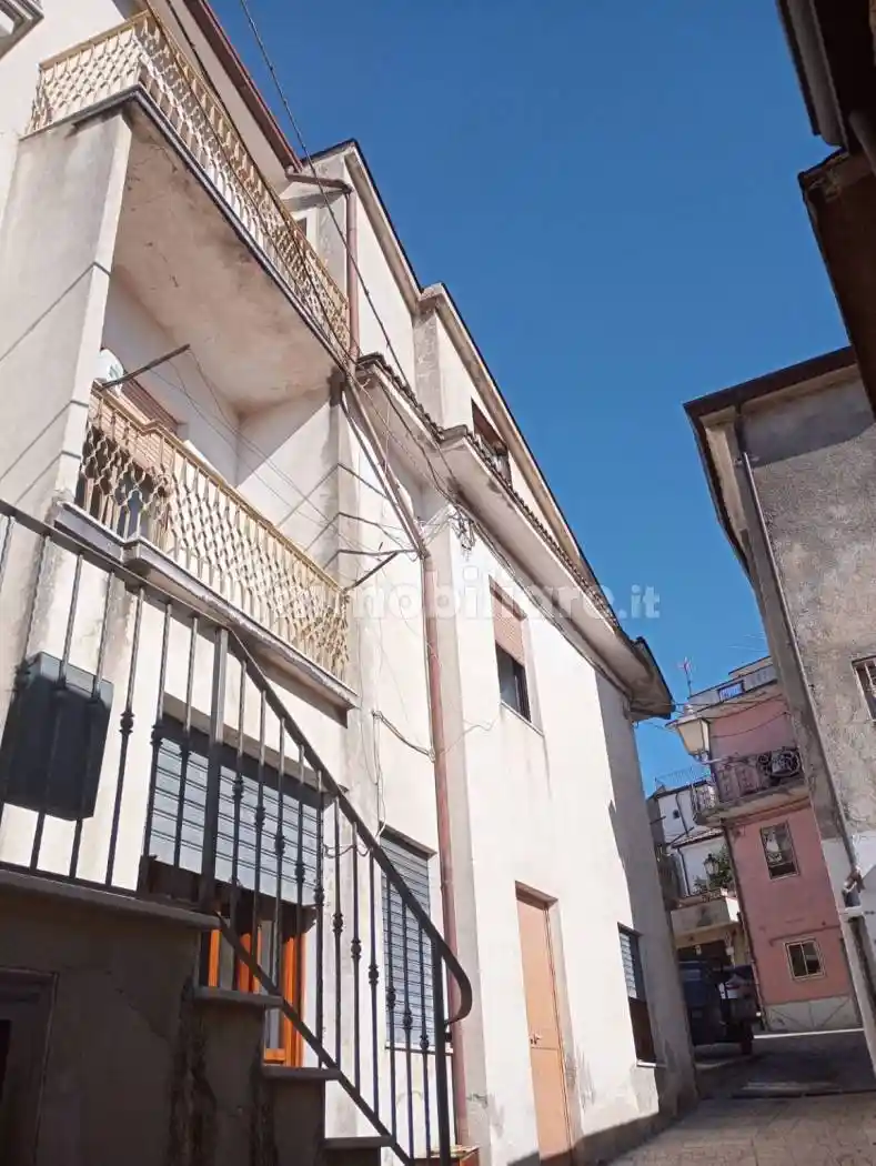 Terratetto unifamiliare via Pierpaolo dei Medici, Castello del Matese - foto 4