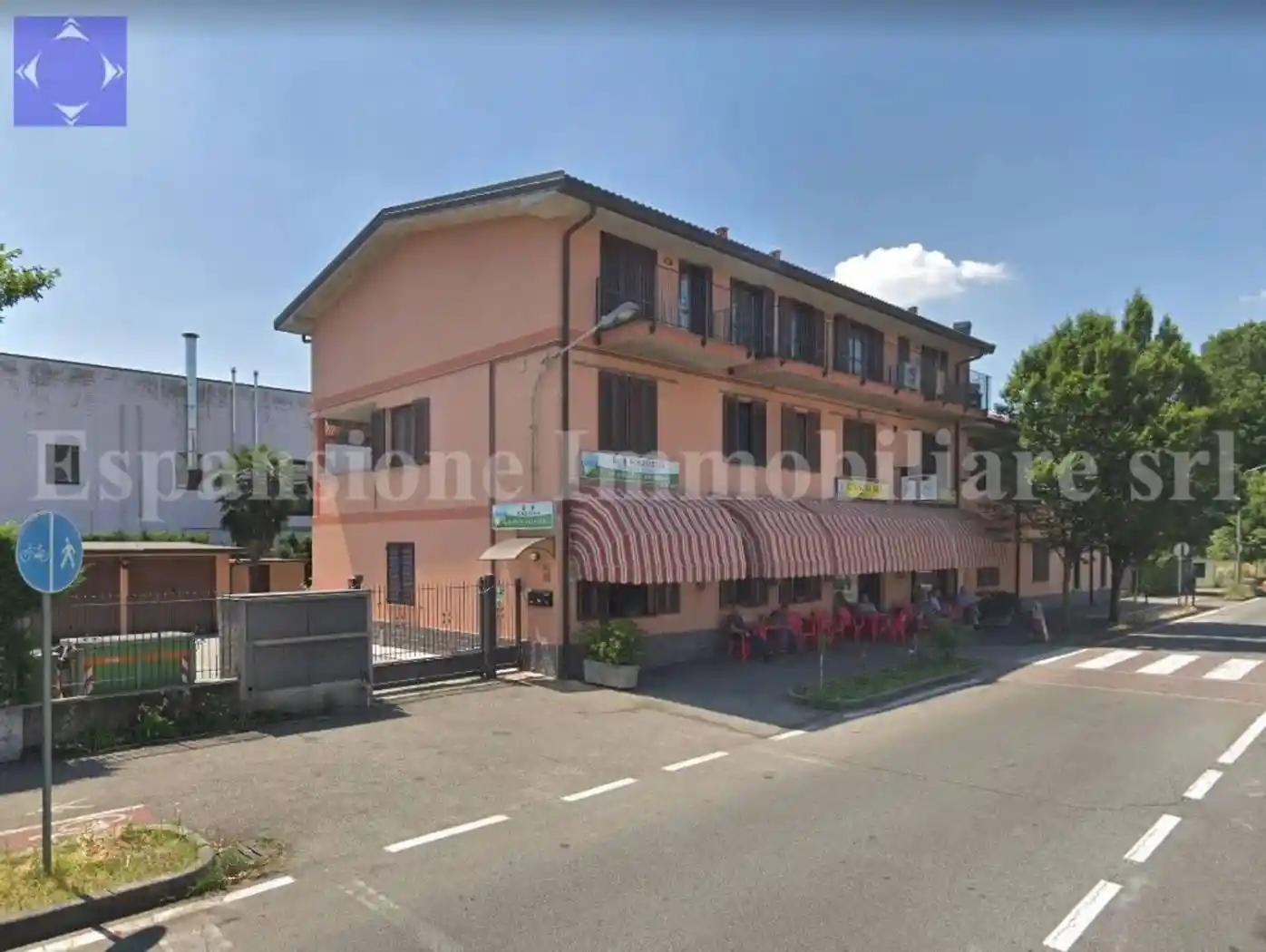 Palazzo - Edificio in vendita a Muggiò