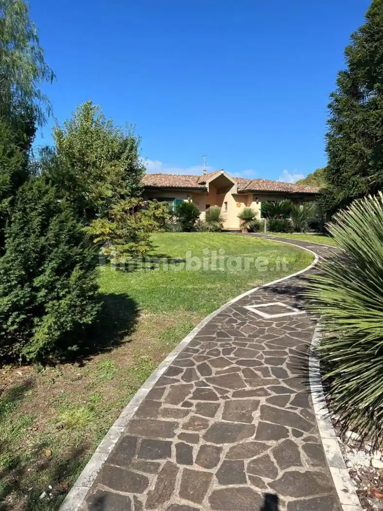 Villa unifamiliare via Epitaffio 65, Gionchetto, Latina - foto 4