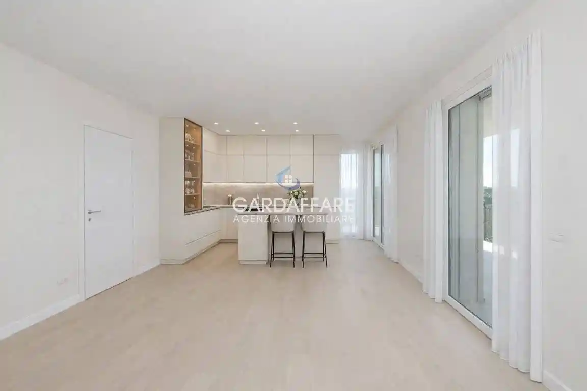 Attico - Mansarda in vendita a Desenzano del Garda