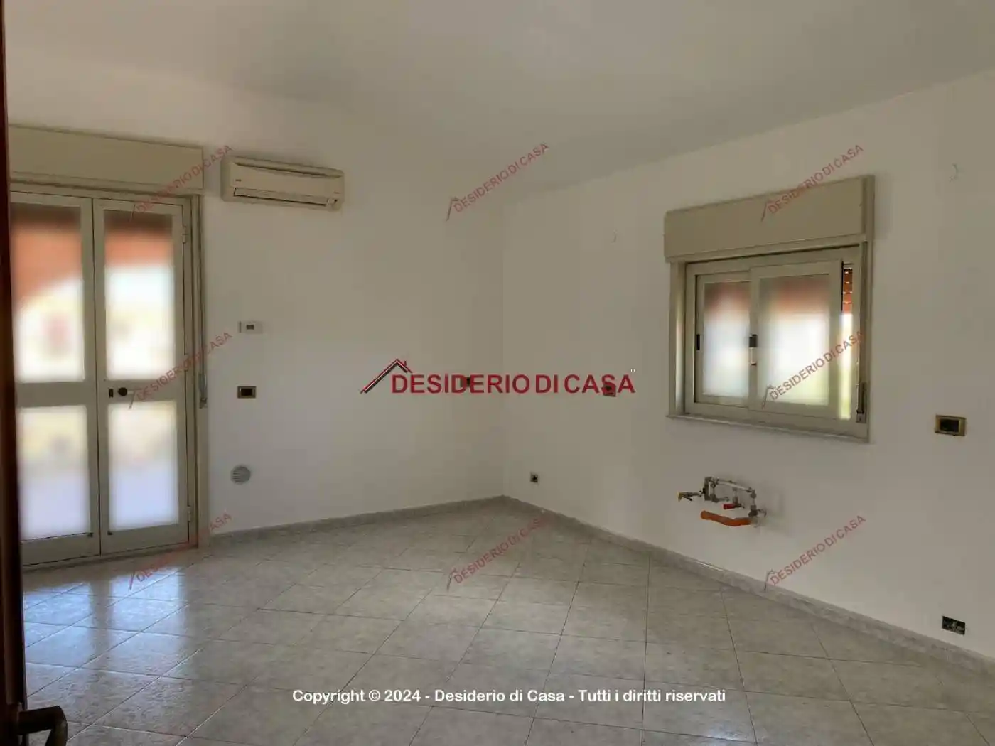 Quadrilocale via Strada Statale 113 Est, Zona Industriale, Carini - foto 2