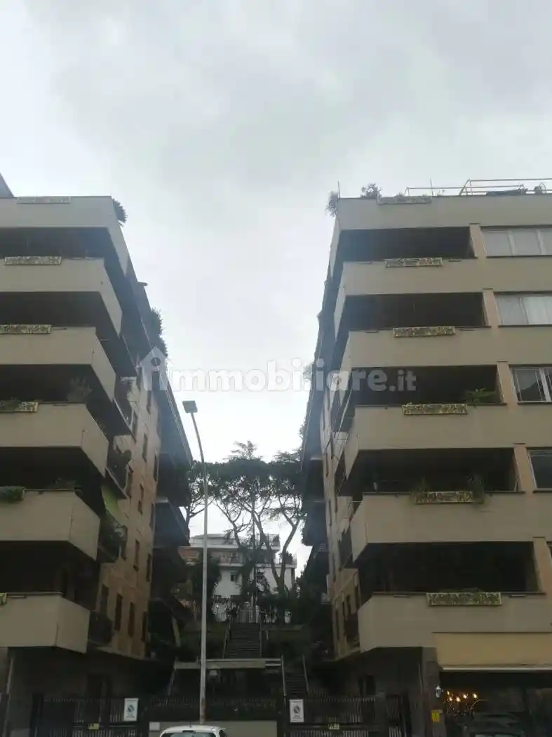 Trilocale buono stato, quinto piano, Ardeatino - Montagnola, Roma - foto 3