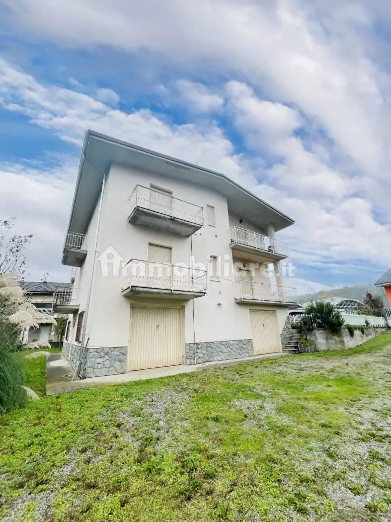 Palazzo - Edificio in vendita a San Michele Mondovì