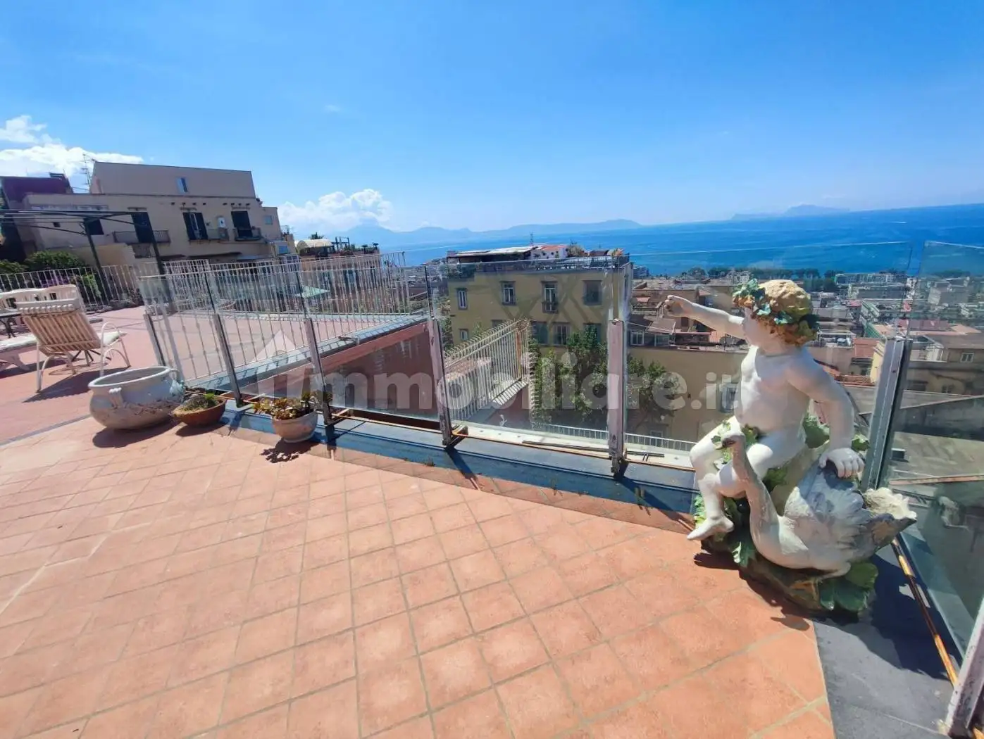 Appartamento in vendita a Napoli