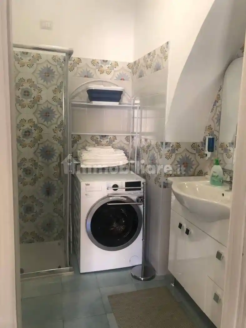 Monolocale piazza Bartolo Villaroja, Centro, Crotone - foto 5