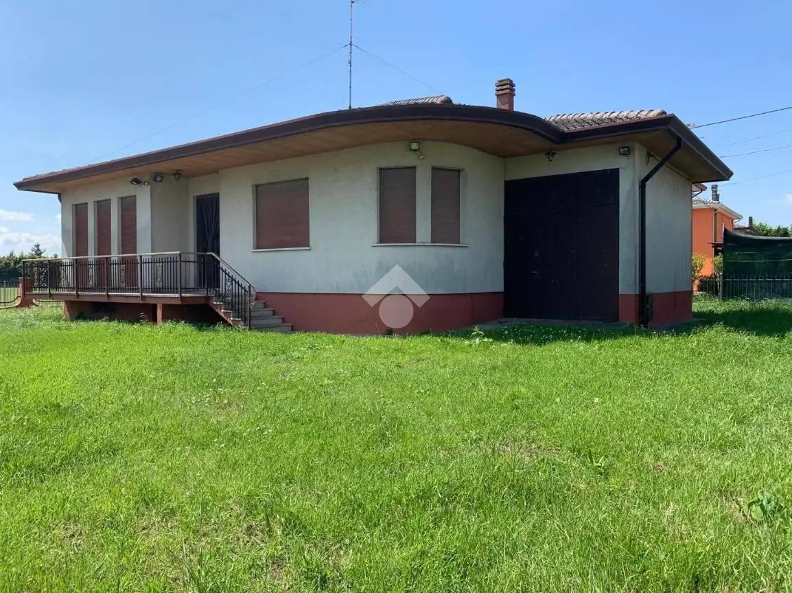 Villa in vendita a Costa di Rovigo
