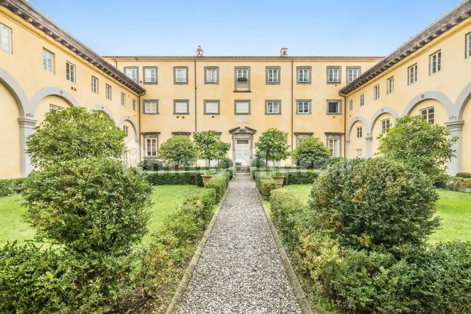 Appartamento in vendita a Lucca