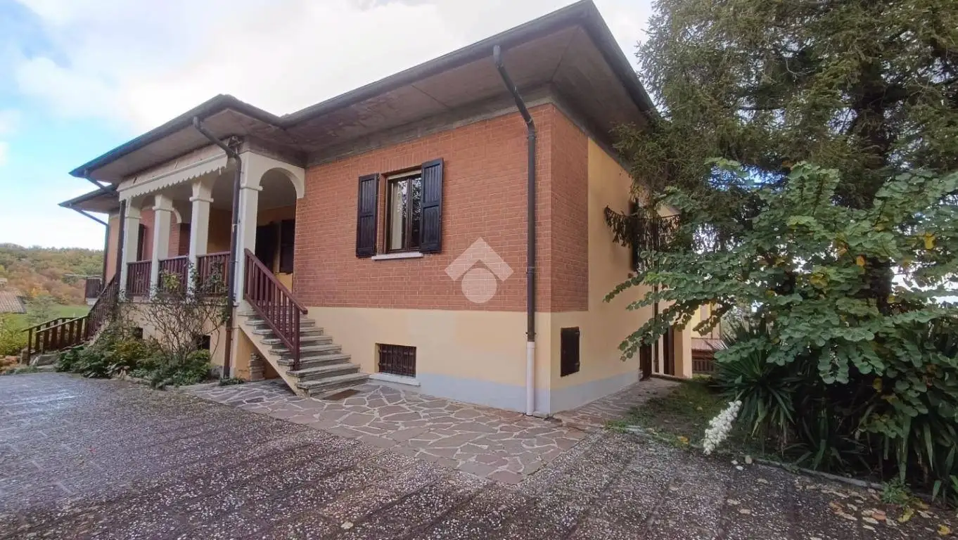 Villa unifamiliare via Montecchio 22, Centro, Baiso - foto 3