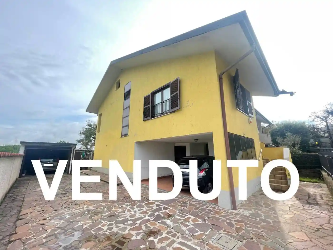 Villa in vendita a Canegrate