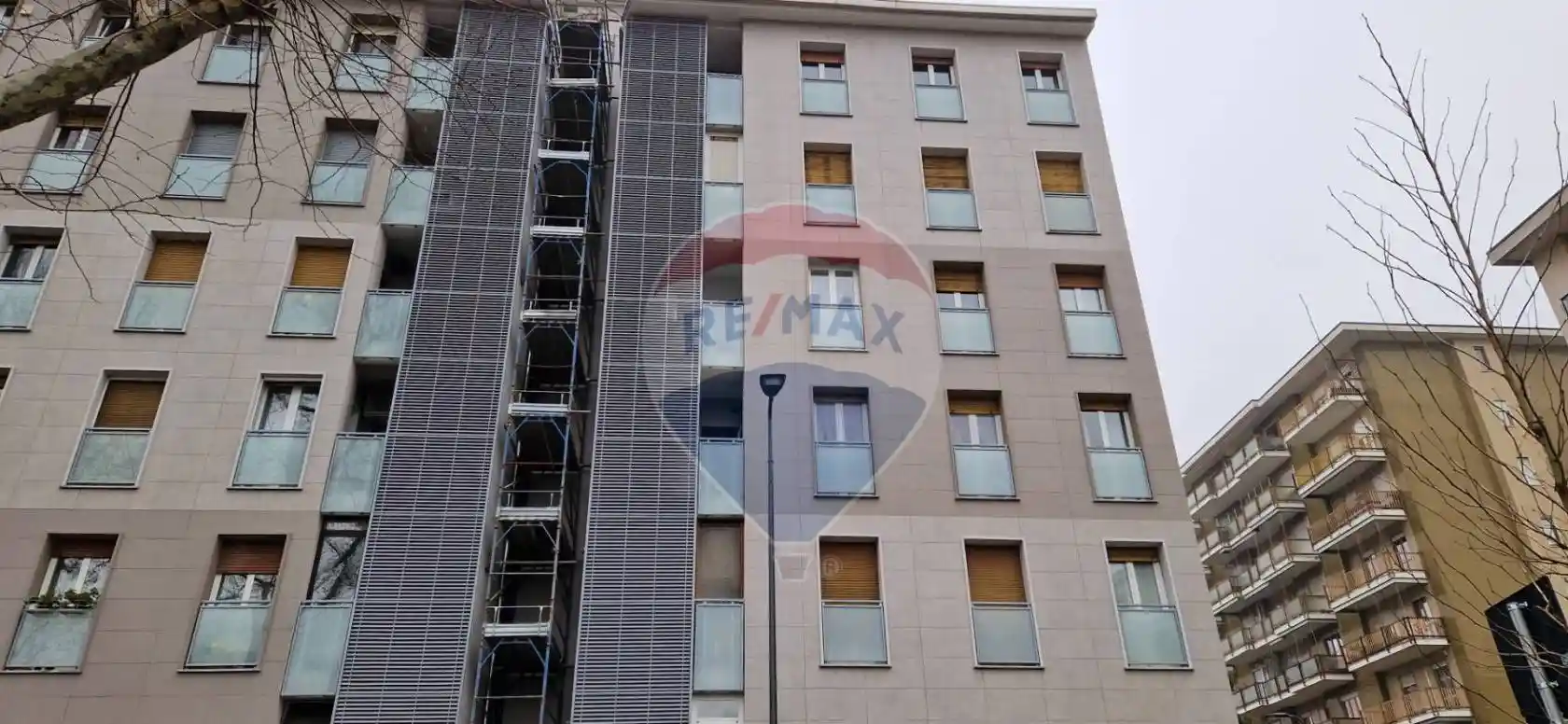 Quadrilocale piazza San Giovanni Battista alla Creta 2, Inganni, Milano - foto 3