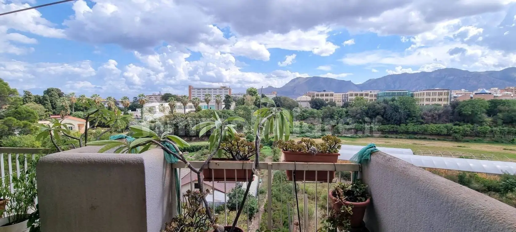 Appartamento in vendita a Palermo