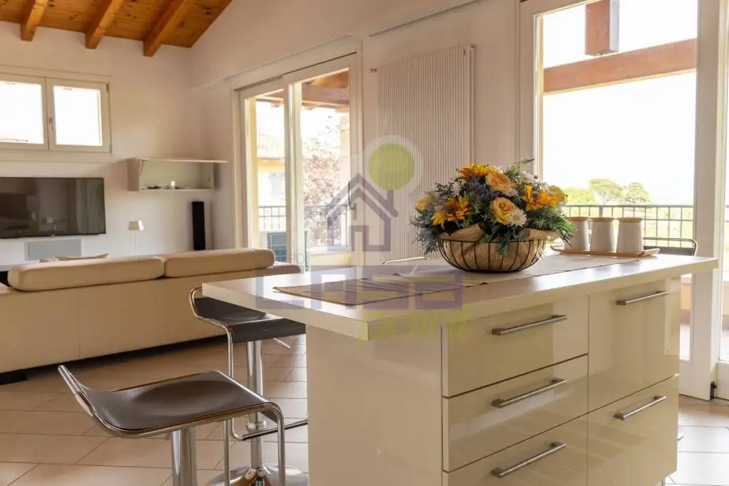 Appartamento in affitto a Soiano del Lago