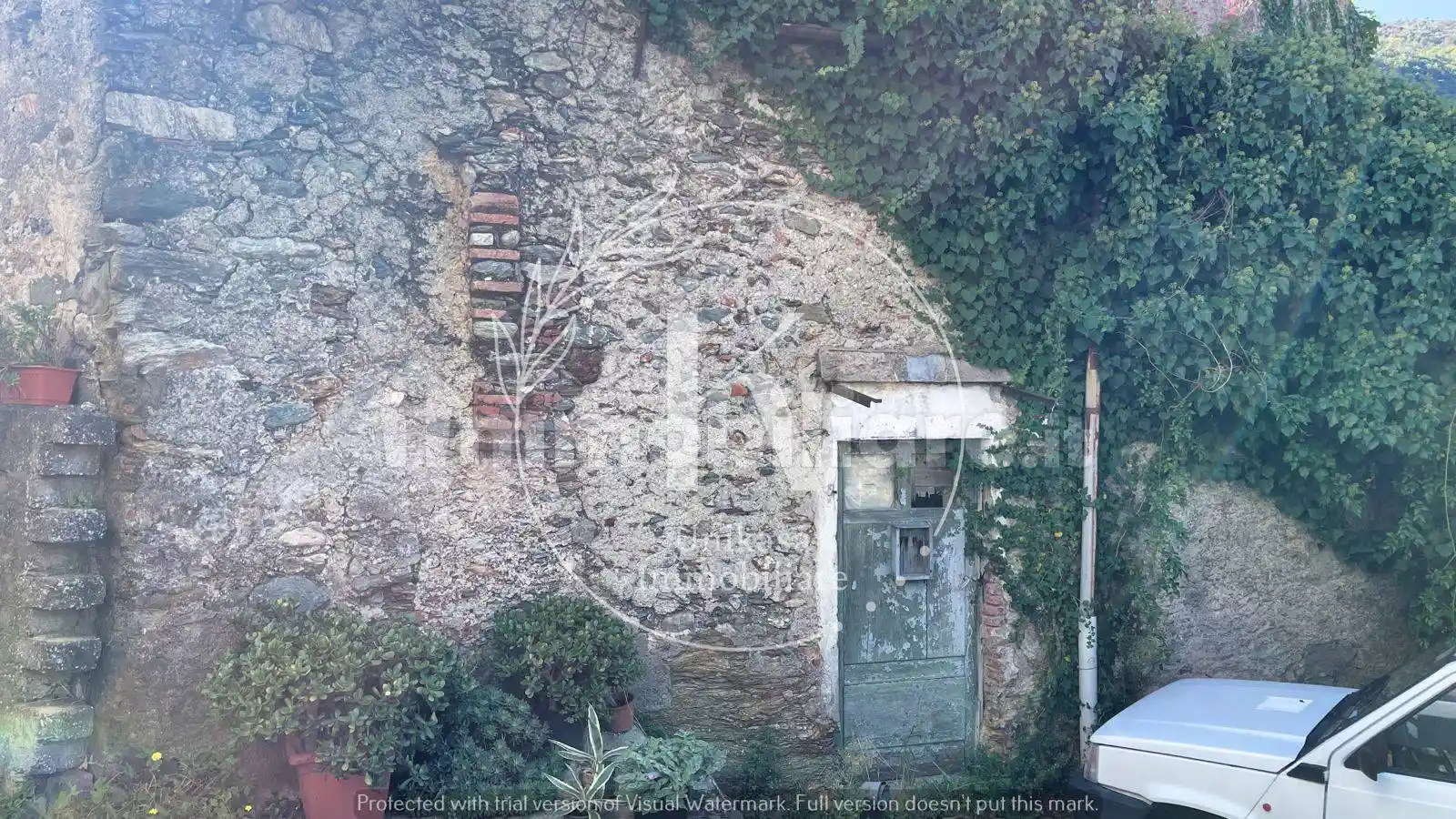 Rustico - Casale in vendita a Vado Ligure