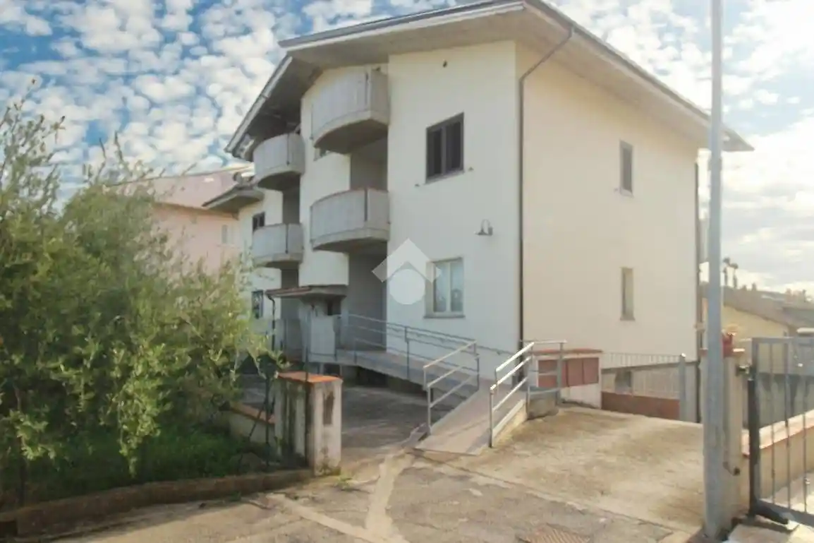 Appartamento via G. Averardi 14, San Giovanni, Roseto degli Abruzzi - foto 2