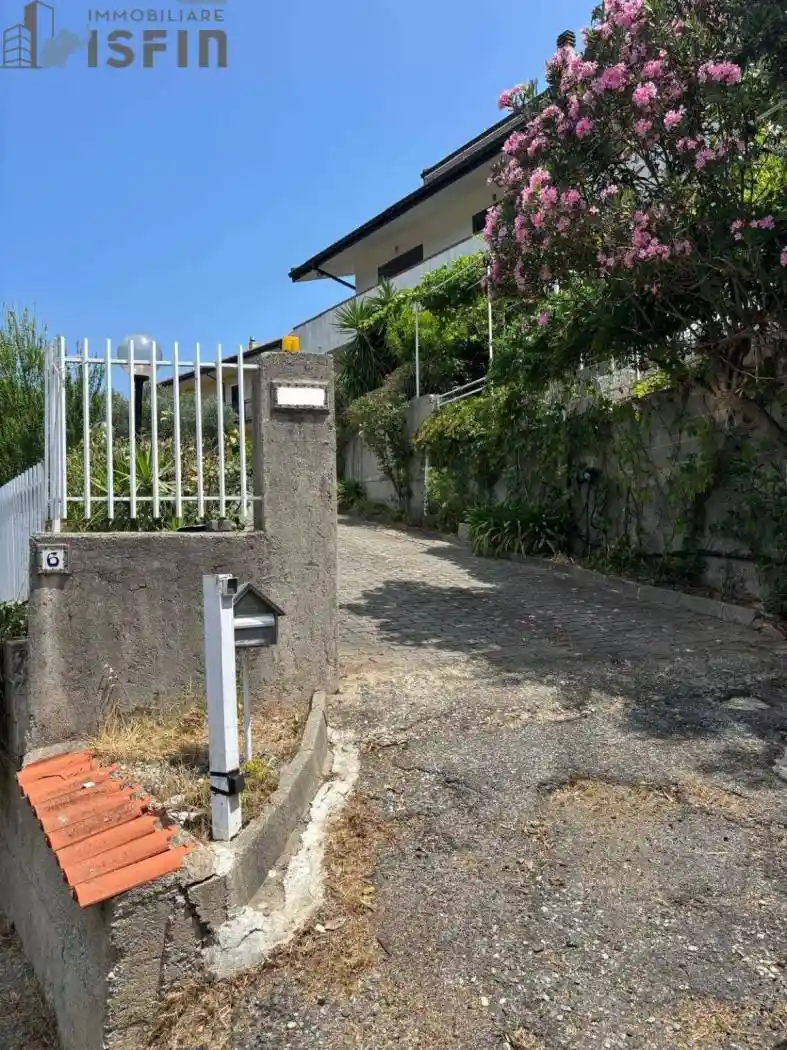 Villa unifamiliare via Carlo Levi 6, Tivolille Pasquali Merenzata, Mendicino - foto 3