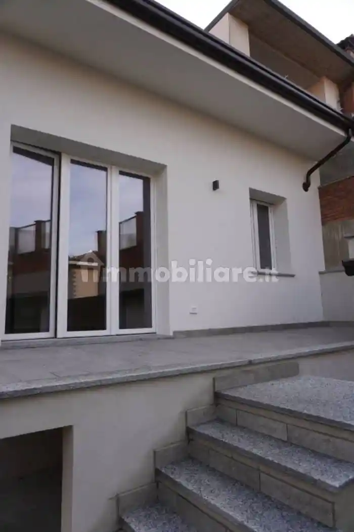 Villa unifamiliare via Umbria 12, Rondo Carducci, Medassino, Voghera - foto 2