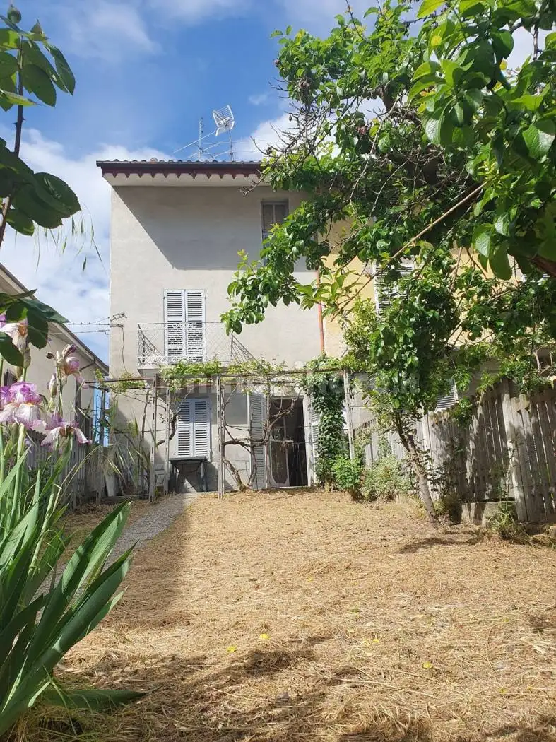 Palazzo - Edificio in vendita a Baldichieri d'Asti