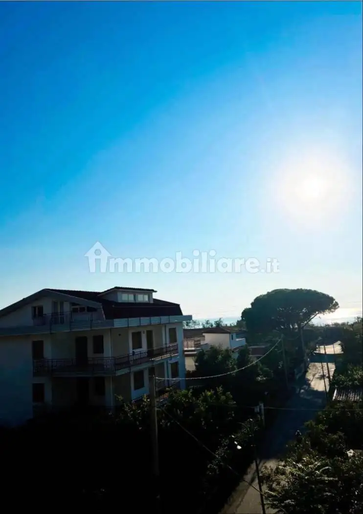 Appartamento in vendita a Fiumefreddo Bruzio