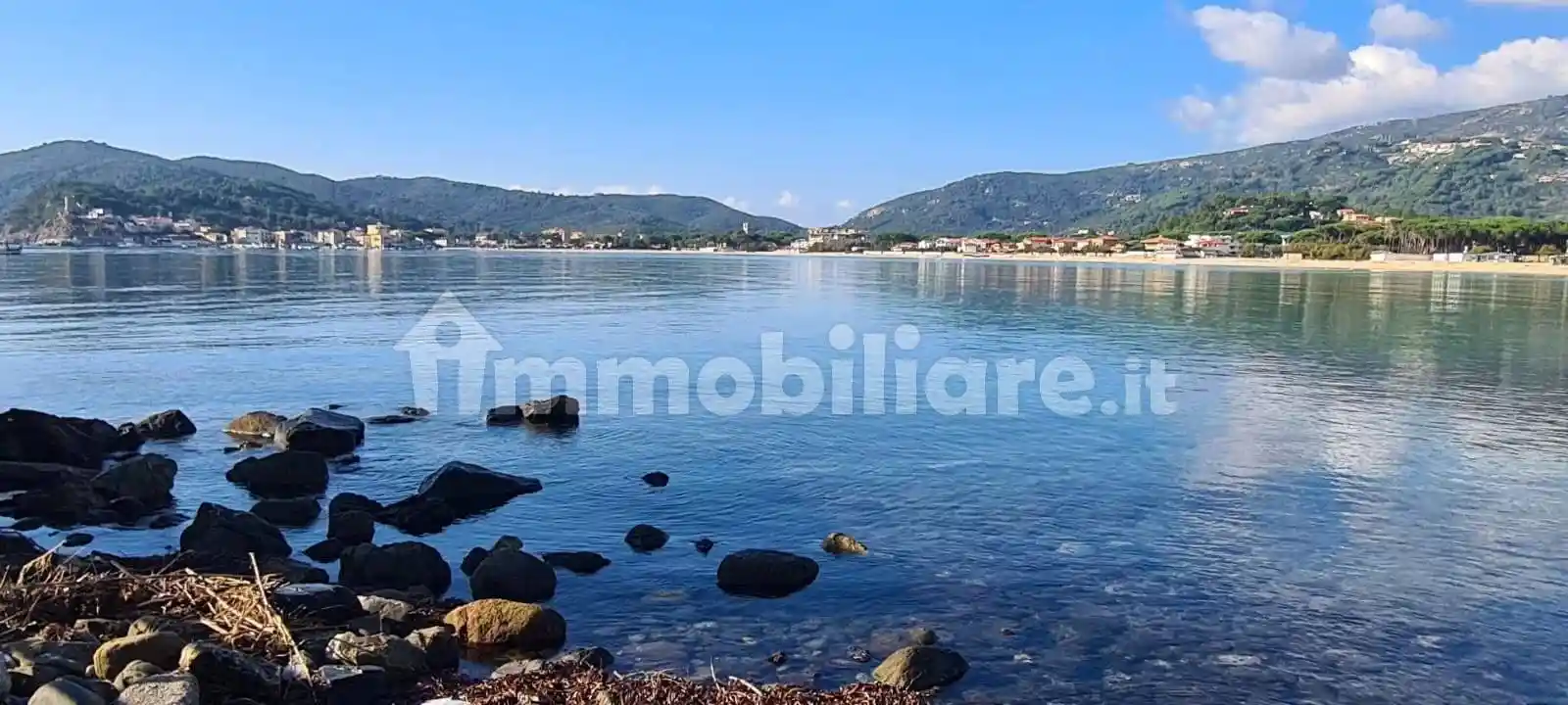 Villa in vendita a Campo nell'Elba