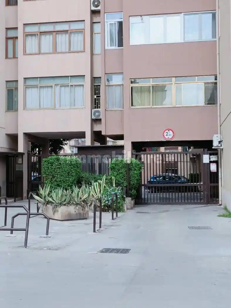 Appartamento in vendita a Palermo