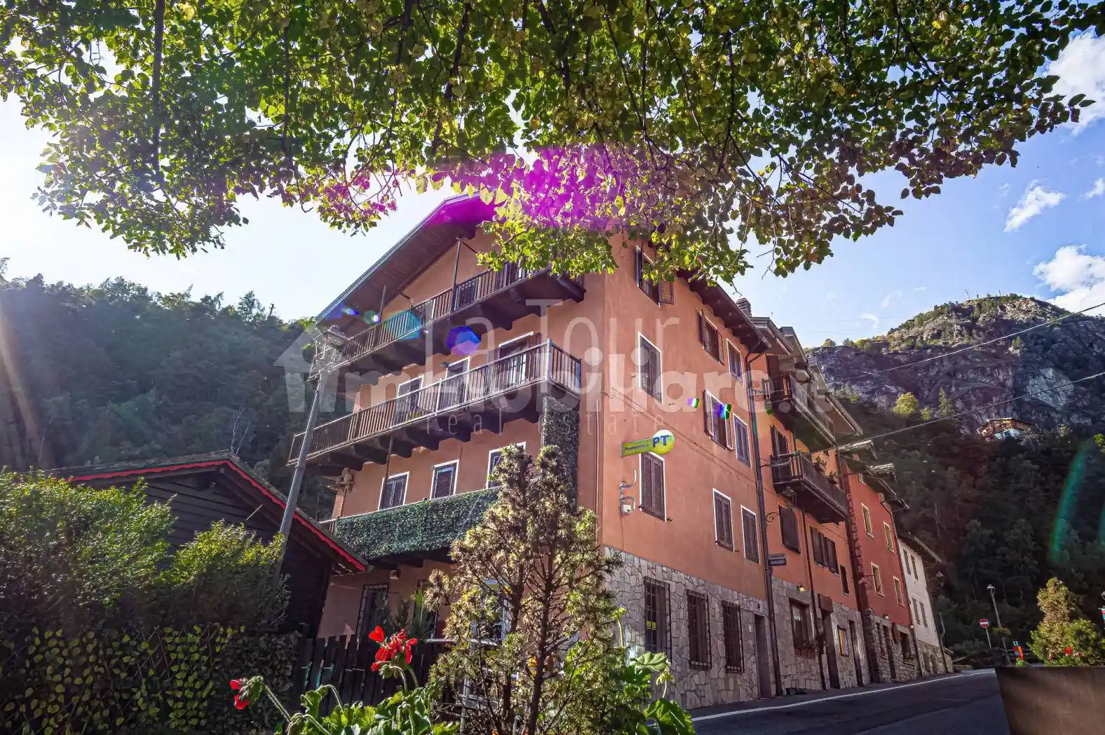 Appartamento in vendita a Antey-Saint-Andrè