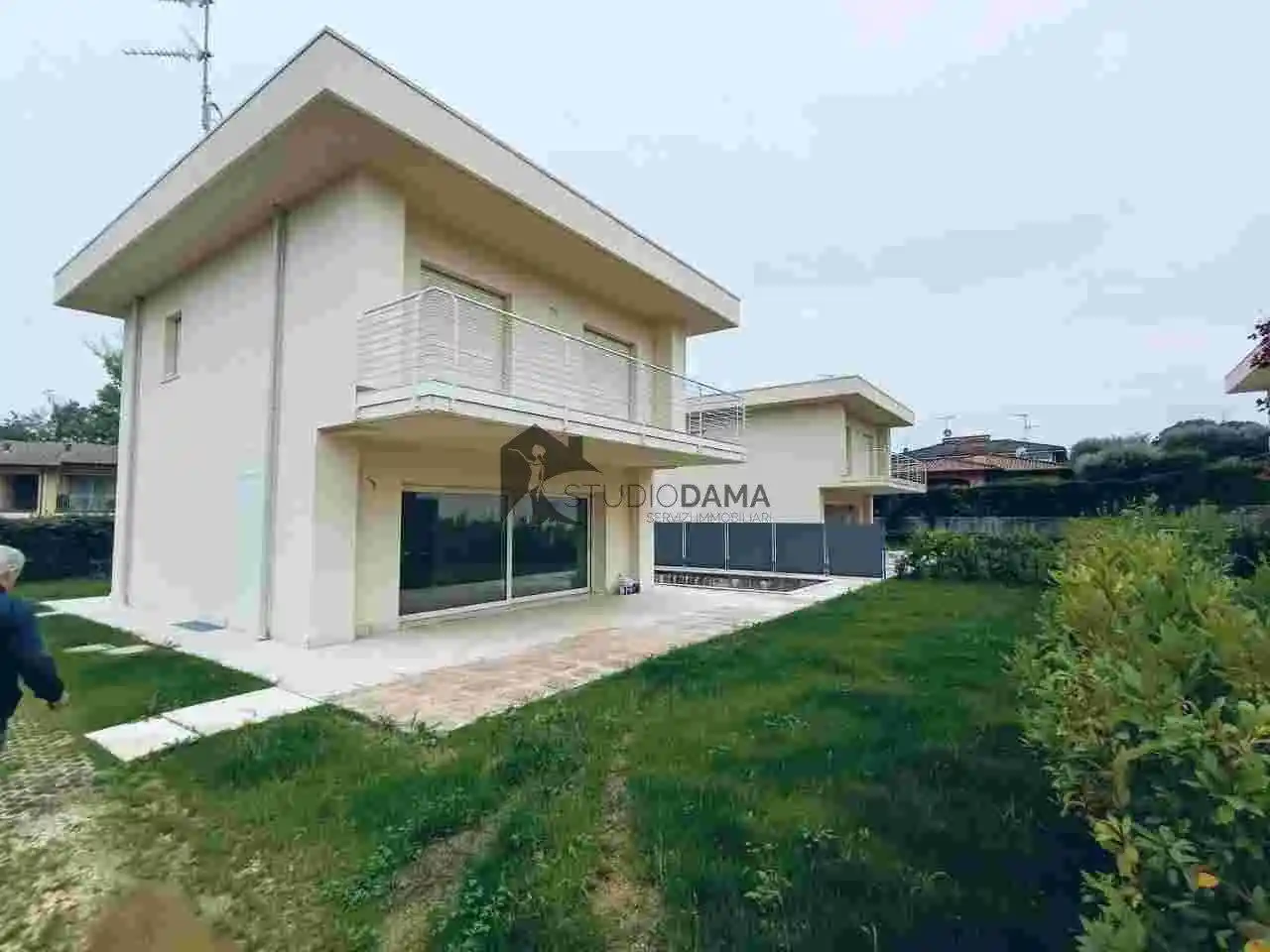 Villa in vendita a Manerba del Garda