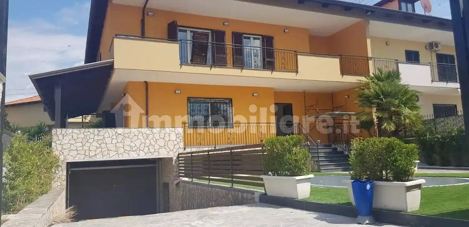 Villa in vendita a Quarto