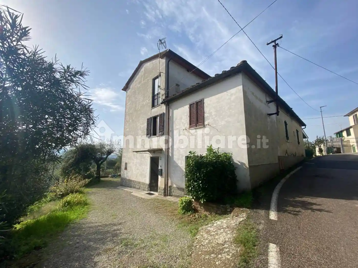 Casa indipendente in vendita a Arezzo