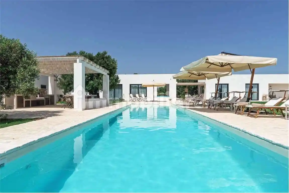 Villa in vendita a Carovigno