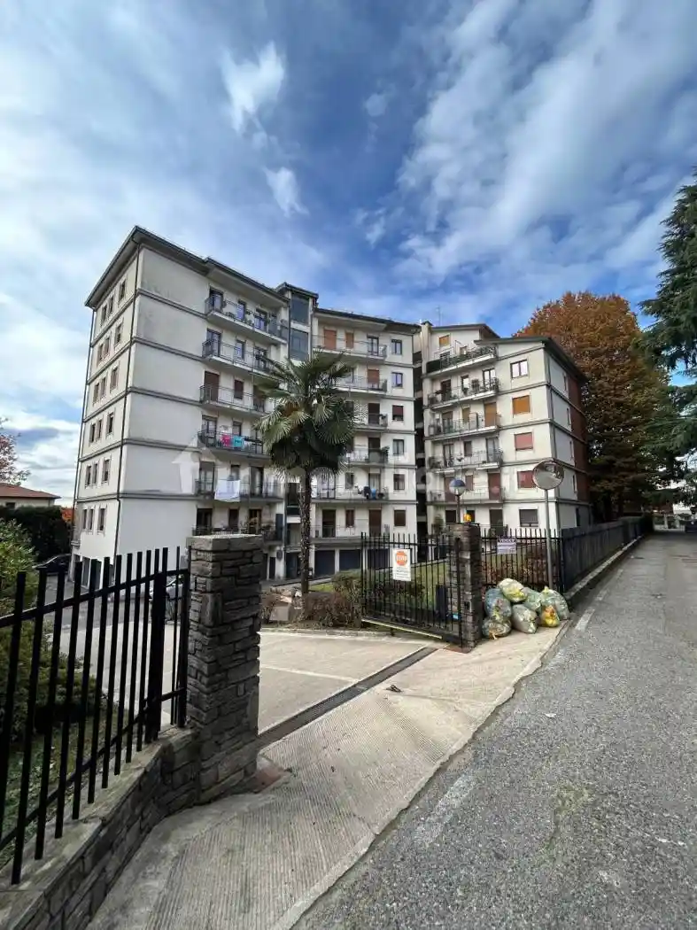 Appartamento in vendita a Varese