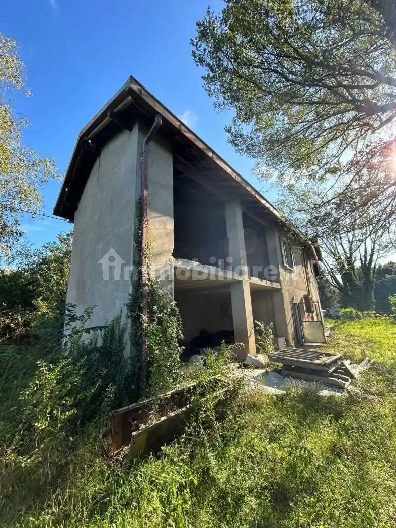 Appartamento in vendita a Varese