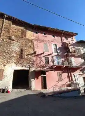 Appartamento in vendita a Caravate