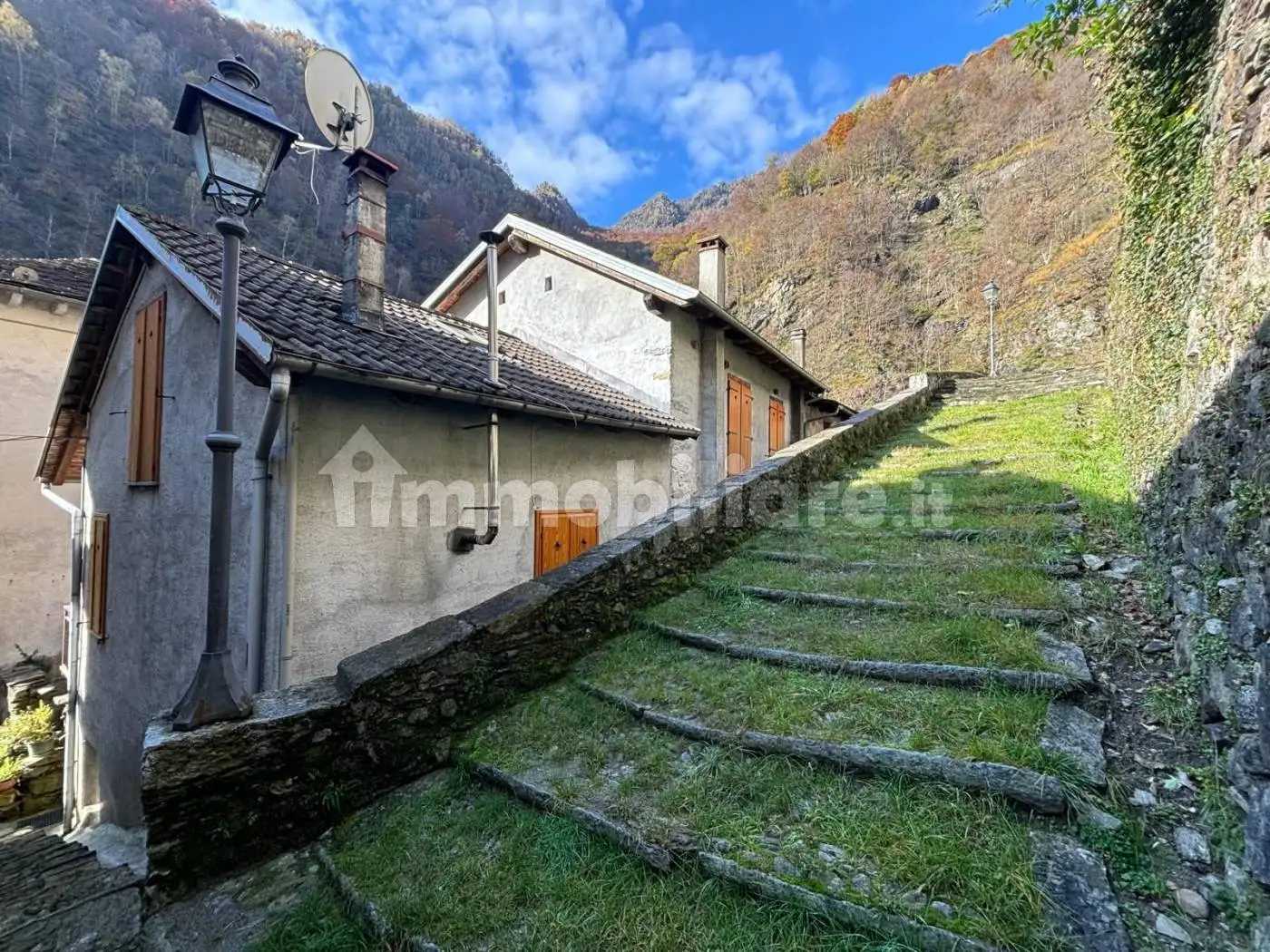 Casa indipendente in vendita a Cravagliana
