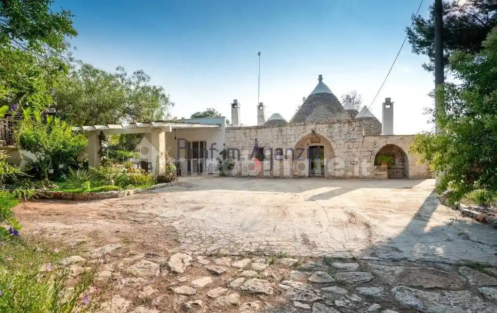 Rustico - Casale in vendita a Latiano