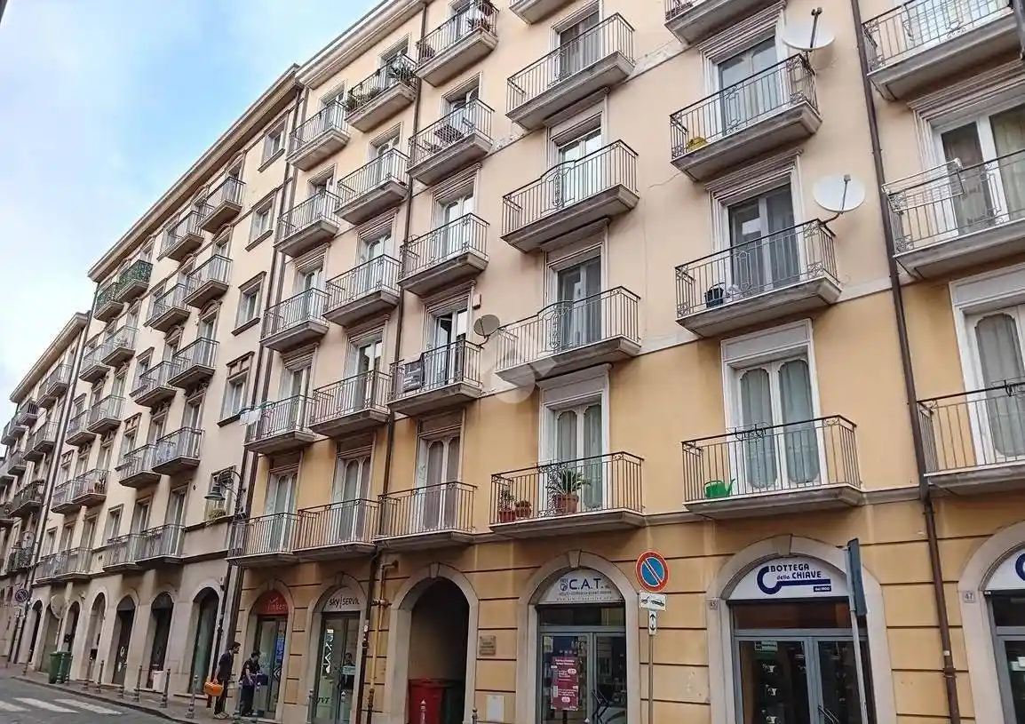 Loft corso Umberto I 41, Centro Storico, Avellino - foto 3