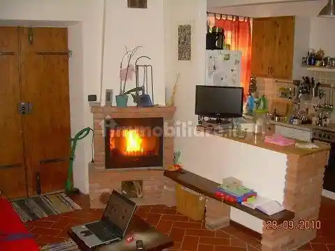 Casa indipendente in affitto a San Giuliano Terme