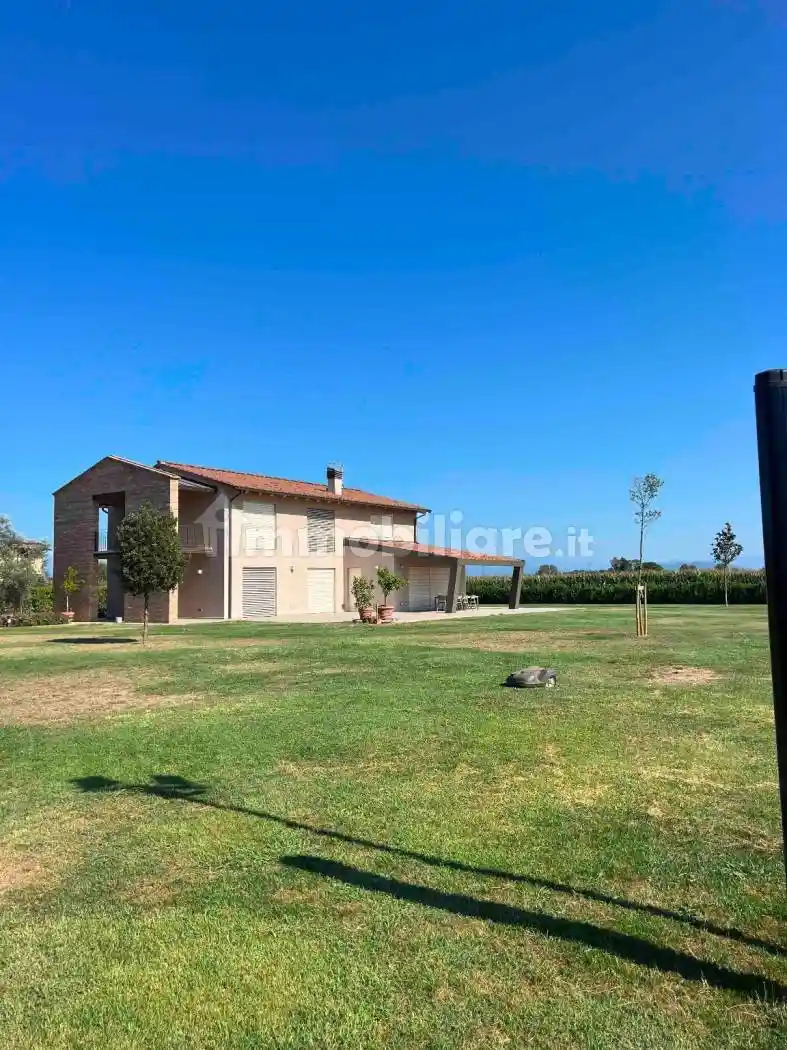 Villa in vendita a Santa Croce sull'Arno