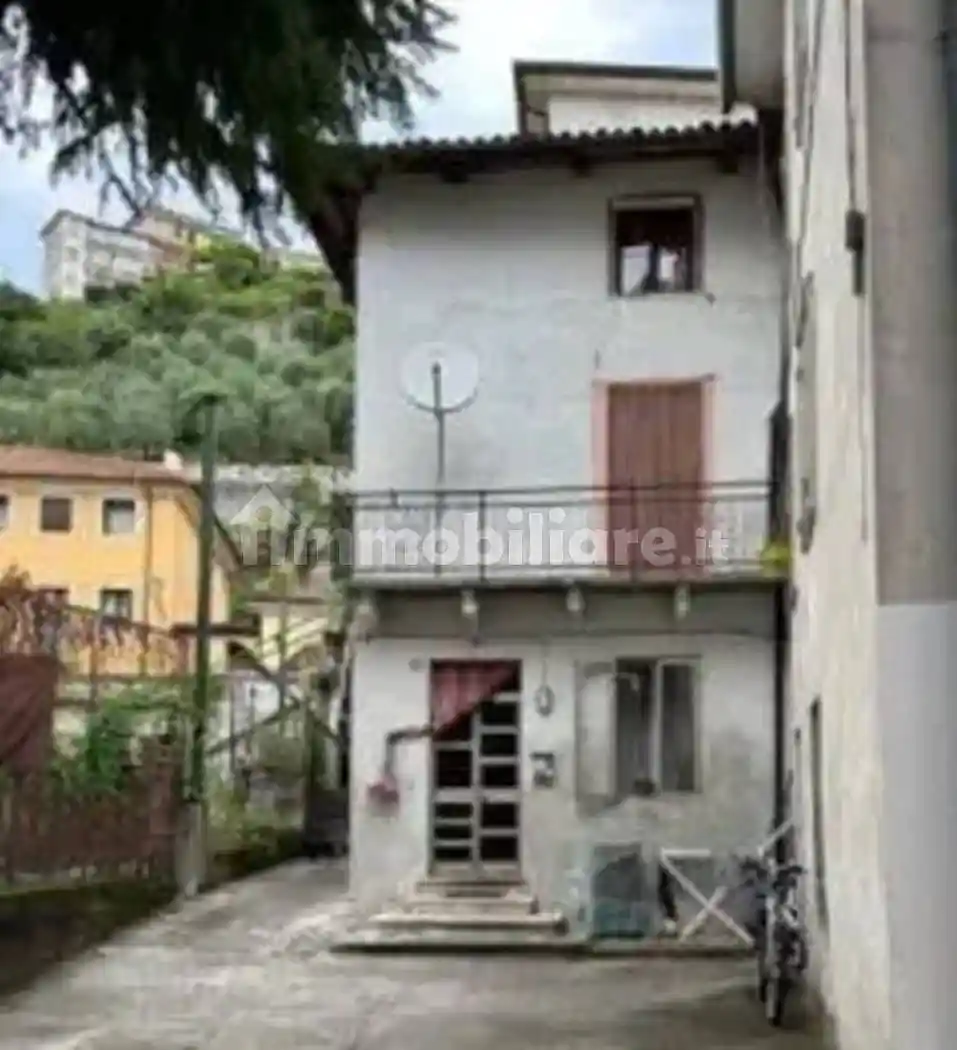 Casa indipendente in vendita a Valdagno