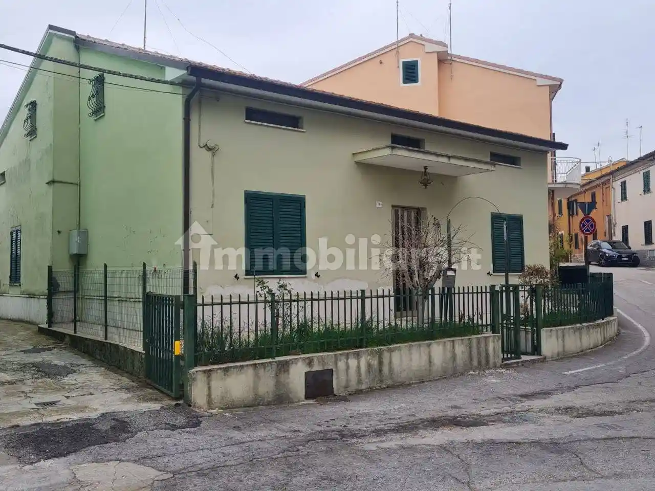 Casa indipendente in vendita a Jesi