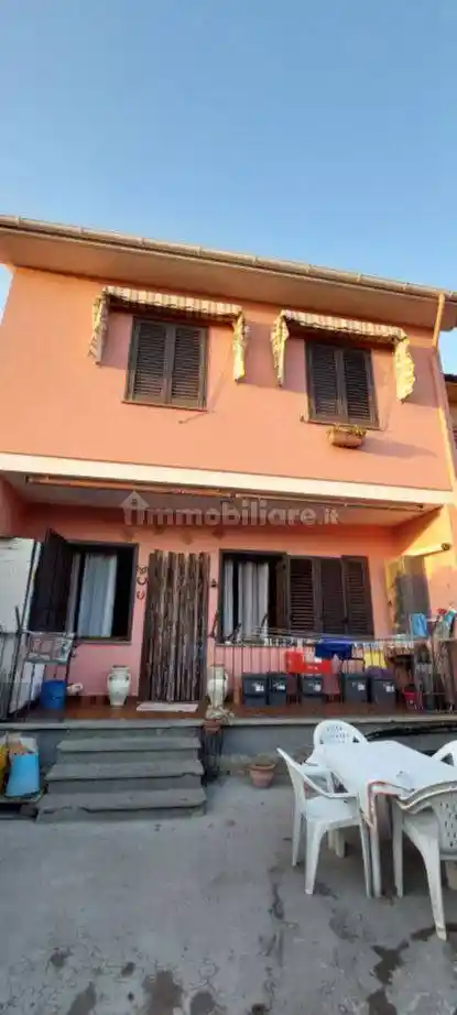 Villetta a schiera in vendita a Vetralla