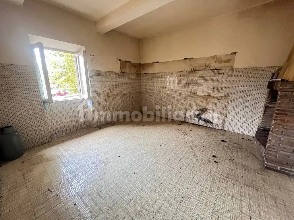 Palazzo - Edificio in Vendita - foto 2