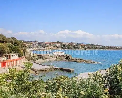 Villa in vendita a Rosignano Marittimo