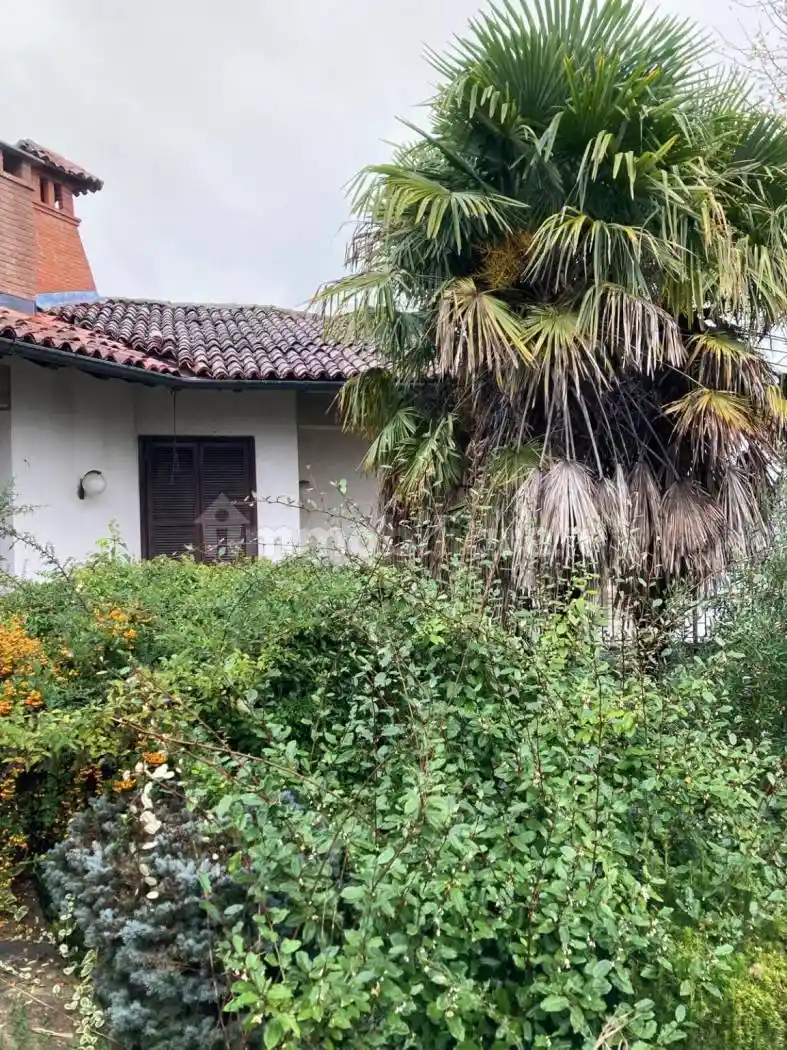 Villa unifamiliare frazione Casa Rossa, Castana - foto 4