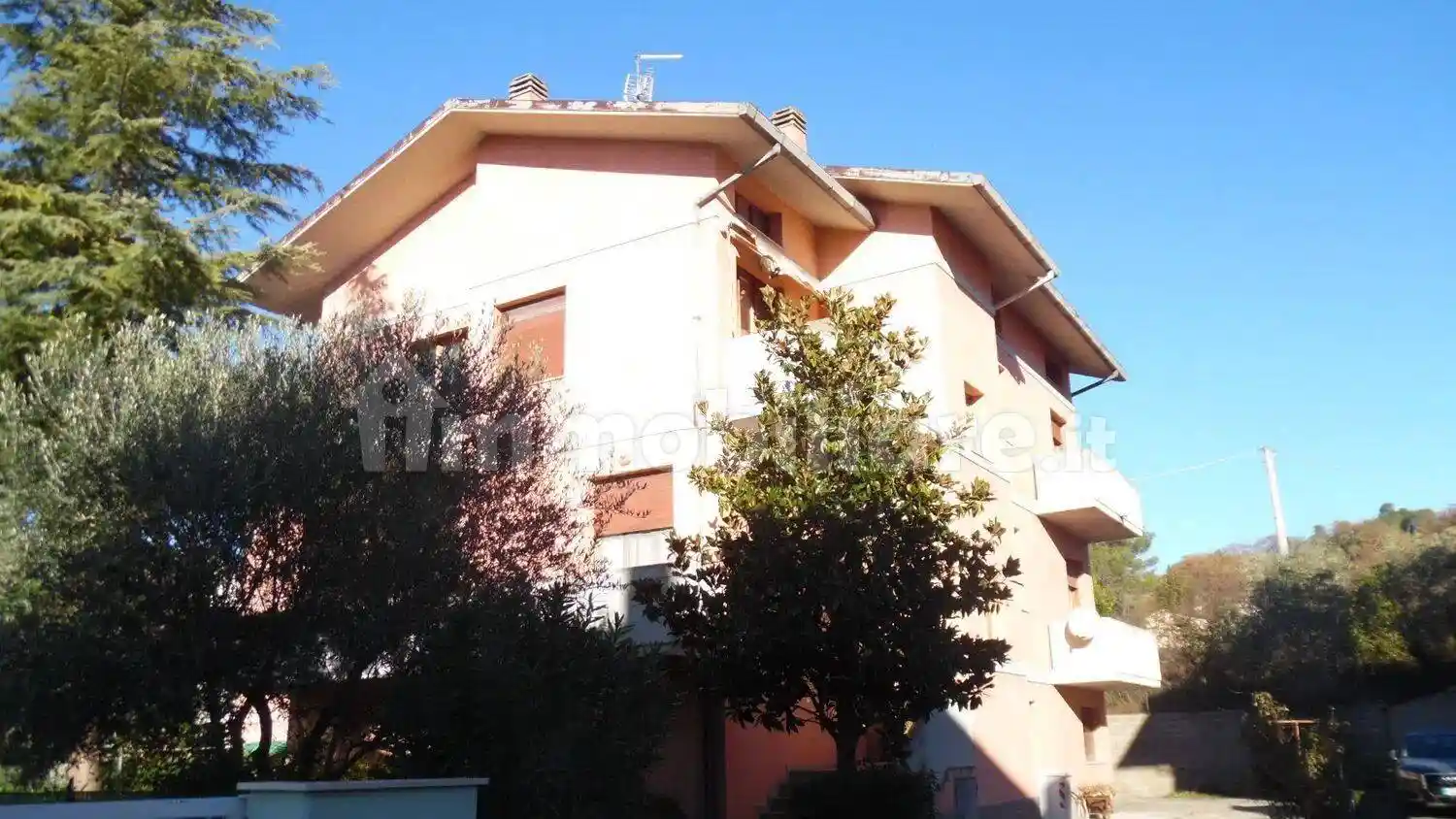 Appartamento buono stato, secondo piano, Santa Maria dell'Arzilla, Pesaro - foto 2