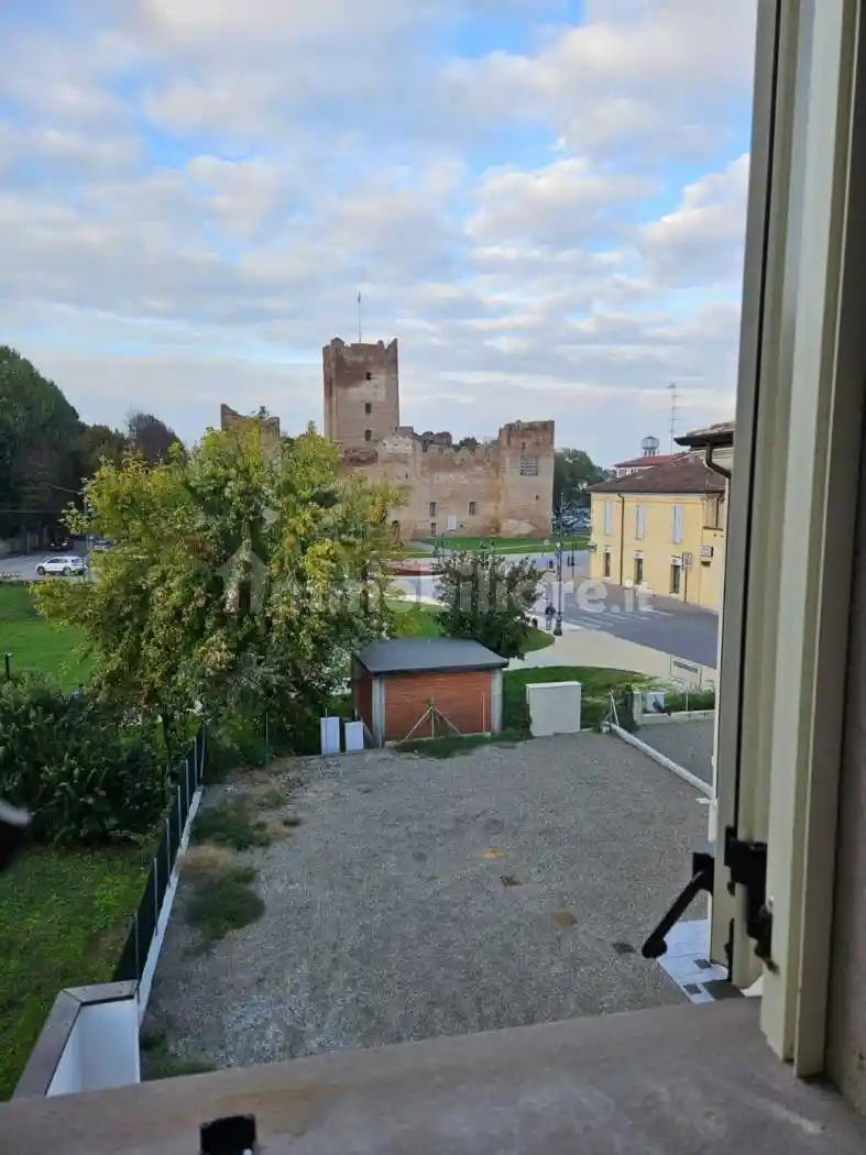 Appartamento in vendita a Reggiolo