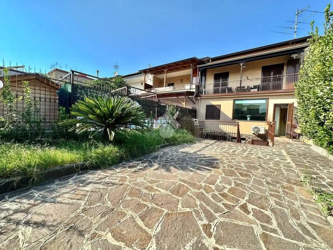 Villetta a schiera - foto 2