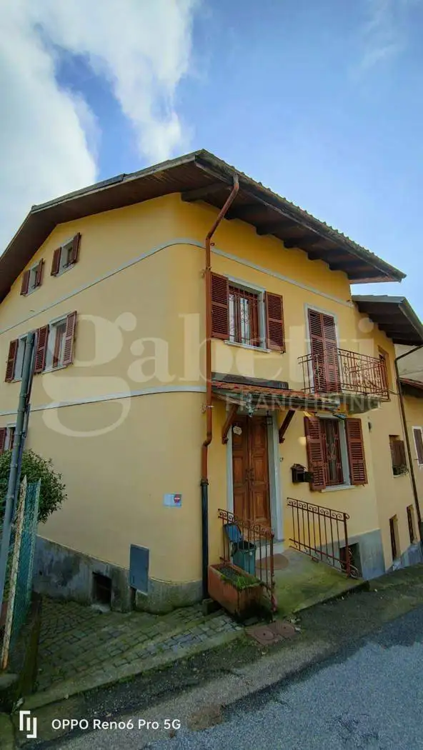 Casa indipendente in vendita a Occhieppo Superiore