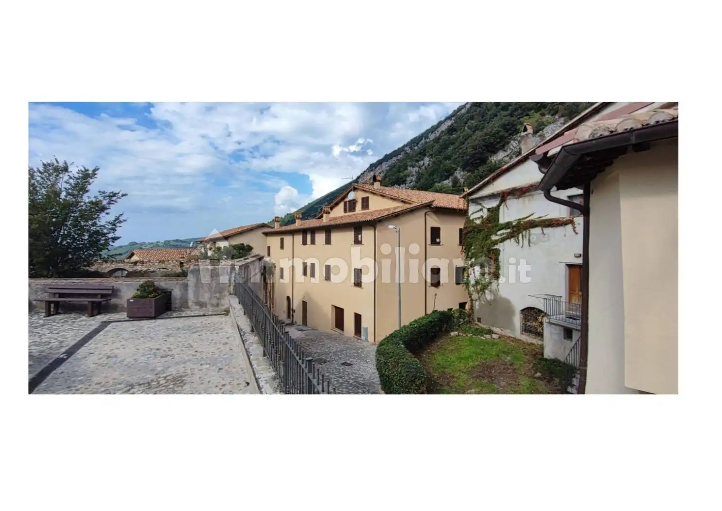 Appartamento in vendita a Foligno